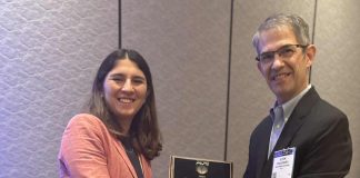 Académica USM recibe reconocimiento de asociación científica internacional