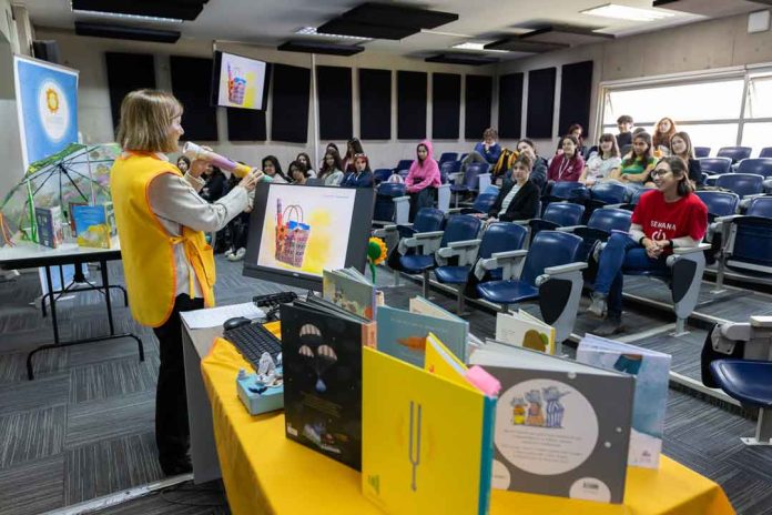 Con más de 2.600 participantes, UDD realizará la décima versión de Semana i