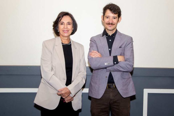 Cristóbal Cobo: Experto internacional en inteligencia artificial analiza los desafíos de la Educación Superior en Seminario UDLA