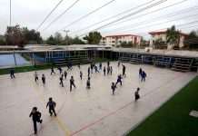 Desvinculación alcanza su mínimo histórico: 2024 es el año con menos estudiantes que abandonan el sistema escolar desde que existen registros