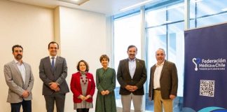 Federación Médica de Chile reunió a representantes de candidaturas presidenciales para analizar el sistema mixto de salud
