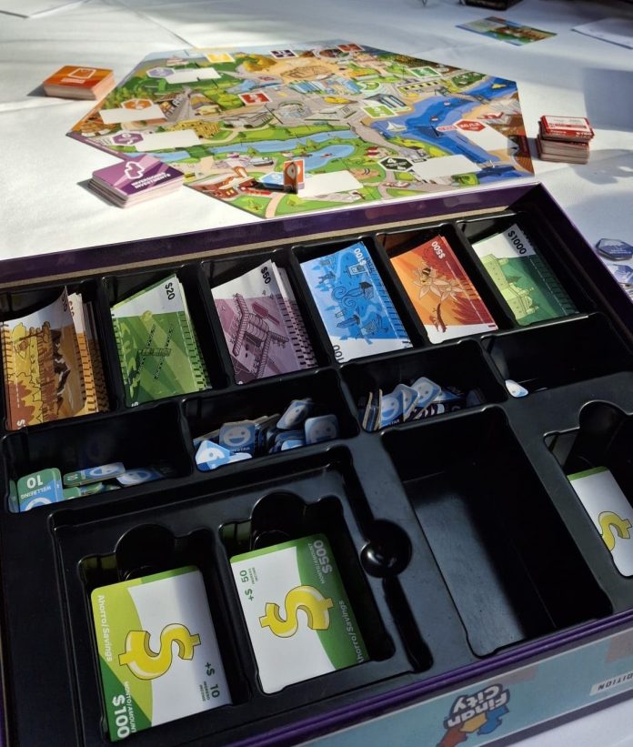 FinanCity el juego educativo que enseña finanzas personales FinanCity el juego educativo que enseña finanzas personales
