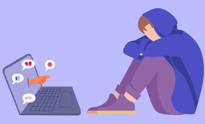 Conoce cómo proteger a tus hijos: La mitad de los adolescentes chilenos declara haber sido acosado a través de Internet