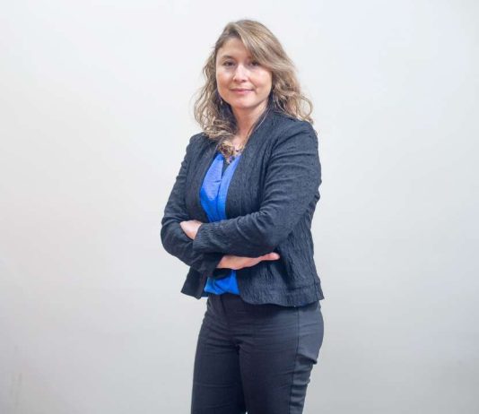 Divorcio: desafíos y oportunidades para la familia Ivonne Maldonado Directora Carrera de Psicología Universidad de Las Américas, Sede Concepción