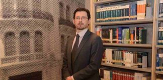 Rodrigo Cea, director de carreras de Informática y Telecomunicaciones de Duoc UC sede Padre Alonso de Ovalle