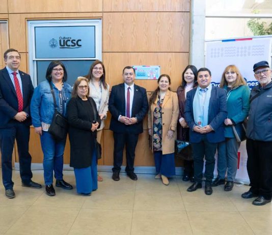 UCSC es la primera universidad en el Biobío en recibir Sello «Espacio para Organizaciones Sociales» UCSC es la primera universidad en el Biobío en recibir Sello "Espacio para Organizaciones Sociales"