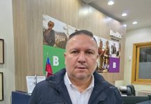 Viajar hablando el idioma: la nueva brújula de los jóvenes chilenos Viajar hablando el idioma: la nueva brújula de los jóvenes chilenos