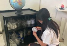 Escuela Teresa Brown de La Calera incorpora innovador laboratorio móvil para promover la ciencia en sus alumnas