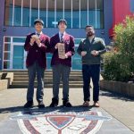 Estudiantes del Almondale Lomas viajarán al continente blanco tras ganar XXII Feria Antártica Escolar Estudiantes del Almondale Lomas viajarán al continente blanco tras ganar XXII Feria Antártica Escolar