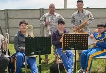 Fuerza Aérea de Chile fortalece la educación musical en la Región de Los Lagos