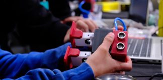 Mi Primer Robot: la entretenida experiencia tecnológica para niños de 6º básico de Renca