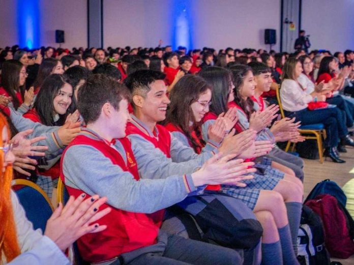 Más de 2 mil estudiantes marcan exitosa primera versión de Ciencia Sin Ficción Ñuble Más de 2 mil estudiantes marcan exitosa primera versión de Ciencia Sin Ficción Ñuble