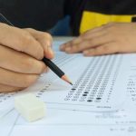 ¿Vas a rendir la PAES? Conoce cómo gestionar la ansiedad en los días previos a realizar la prueba