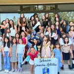 Son 87 niñas y la menor tiene 6 años así es el equipo bicampeón que logró la Copa LEGA, la más importante en la gimnasia artística escolar