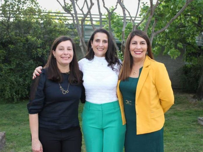 Tres exalumnas USM fueron reconocidas dentro de las “100 Mujeres Líderes 2025”