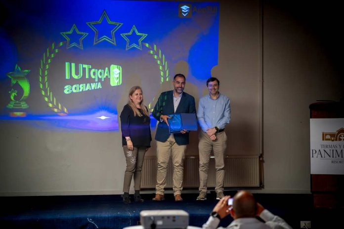 UTalca obtuvo dos premios por implementación de aplicación para su comunidad universitaria