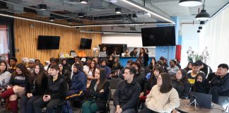 Fundación Defontana realiza Taller de Apresto Laboral para alumnos del Liceo Padre Alberto Hurtado