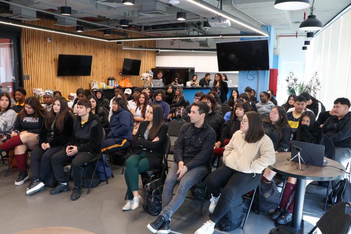 taller apresto PH Fundación Defontana realiza Taller de Apresto Laboral para alumnos del Liceo Padre Alberto Hurtado