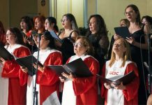 Catedral de Concepción se llenó de música y familias en Navidad con concierto UCSC