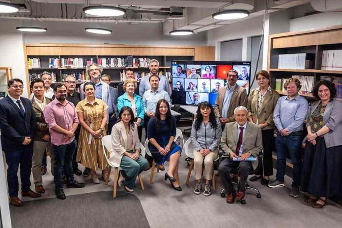 Comisión asesora ministerial entrega recomendaciones para proteger zonas de observación astronómicas Comisión asesora ministerial entrega recomendaciones para proteger zonas de observación astronómicas