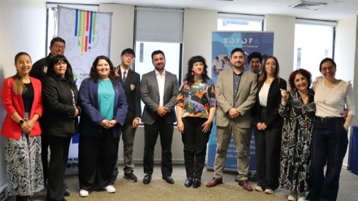 Alianza estratégica fortalece la formación de “talento verde” en liceos técnico-profesionales