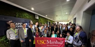 Estudiantes de MBA de universidad estadounidense visitan Colbún para aprender sobre transición energética