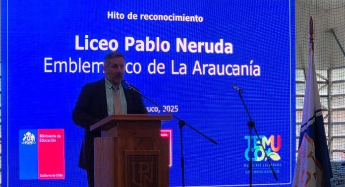 Liceo Pablo Neruda se convierte en el primer liceo emblemático de La Araucanía