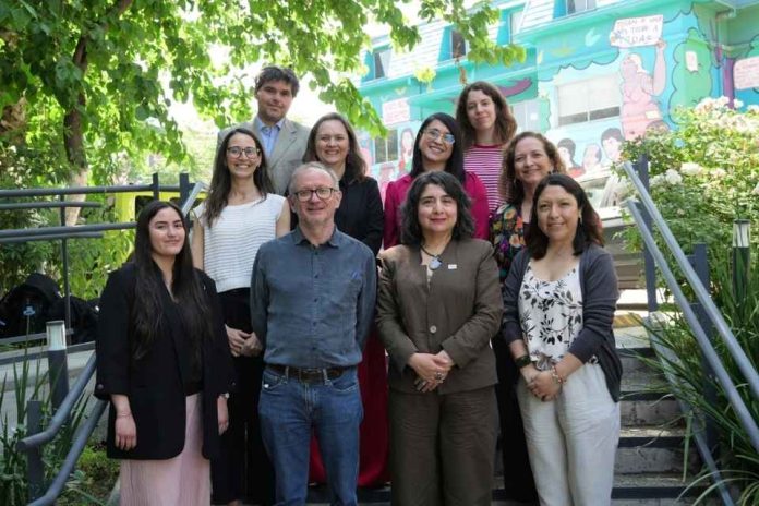 Más del 80% de los chilenos considera que la educación inicial es fundamental para el desarrollo infantil y el desempeño escolar