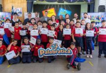Mineduc lanza Palabrática, un juego de cartas para fortalecer aprendizajes en Matemática y Lectura en la escuela y en familia