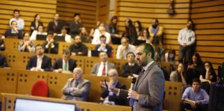 Ministro Grau se abre a modificar el FES ante críticas al proyecto: “Puede ser mejorado” Ministro Grau se abre a modificar el FES ante críticas al proyecto: “Puede ser mejorado”