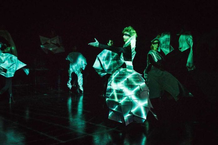 Performance sobre la edad plateada se presentará en Festival YAF Constructo