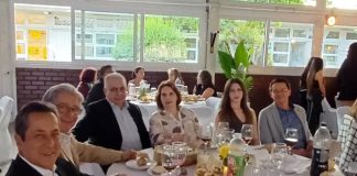 Portal Educa cubrió el desfile CET Chile: Estudiantes de Vestuario y Confección Textil, presentaron "Eternal Elegance"