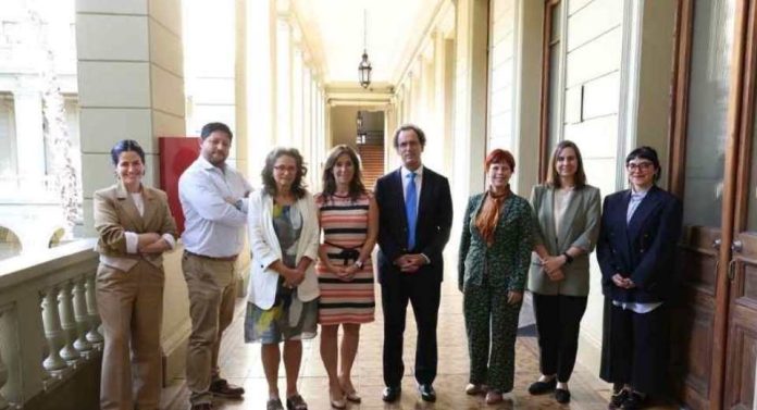 Universidad Católica adjudica 113 proyectos de investigación para abordar desafíos estratégicos del país