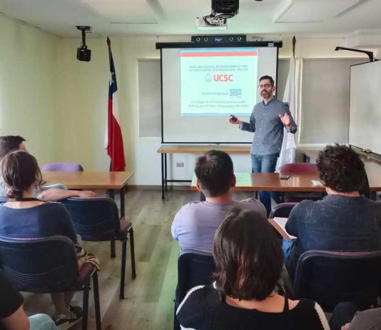 Visita internacional impulsa clases, investigación y nuevas redes científicas en la UCSC Visita internacional impulsa clases, investigación y nuevas redes científicas en la UCSC