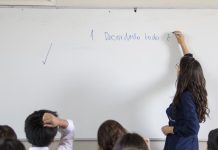 Docentes y educadoras definen sus prioridades para el próximo gobierno Docentes y educadoras definen sus prioridades para el próximo gobierno