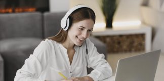 5 razones por las que los chilenos optan por la educación superior en el extranjero de manera digital