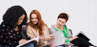 Estudiar en el extranjero: Estos son los programas que abren oportunidades académicas y laborales a los chilenos 