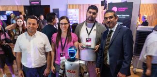 Conoce al robot humanoide más famoso de Chile