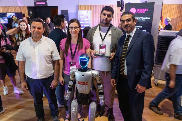 Conoce al robot humanoide más famoso de Chile Conoce al robot humanoide más famoso de Chile