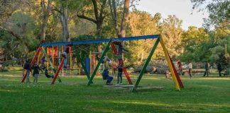 Escuelas de verano emergen como respuesta a la crisis de salud mental infantil