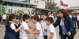 Violencia escolar en alza, el yoga desde la infancia aparece como estrategia preventiva en educación
