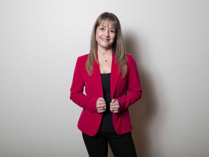 Claudia Rojo, coordinadora del Instituto de Ciencias Naturales de UDLA Sede Viña del Mar