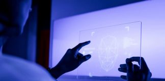 El trend de pedirle a la IA “hazme una caricatura con todo lo que sabes de mí” puede abrir la puerta a fraudes digitales