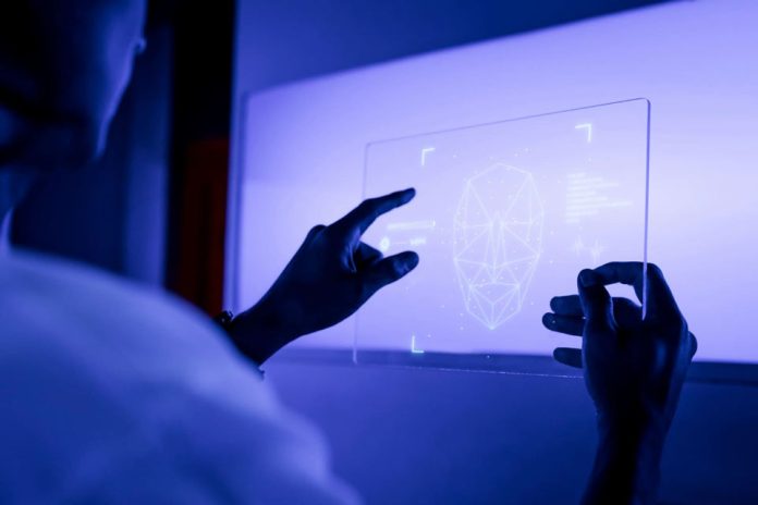 El trend de pedirle a la IA “hazme una caricatura con todo lo que sabes de mí” puede abrir la puerta a fraudes digitales