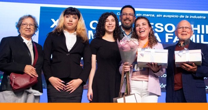 Académica UCN recibe premio a la trayectoria por su aporte a la Medicina Familiar