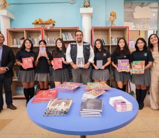 Recordar para educar: Mineduc y Subsecretaría de Derechos Humanos encabezan acto reparatorio a Alexei Jaccard Siegler en escuelas públicas del Biobío