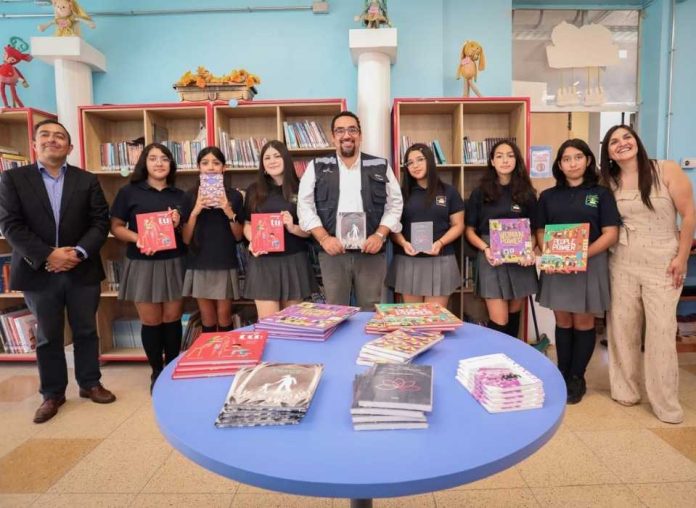 Recordar para educar: Mineduc y Subsecretaría de Derechos Humanos encabezan acto reparatorio a Alexei Jaccard Siegler en escuelas públicas del Biobío