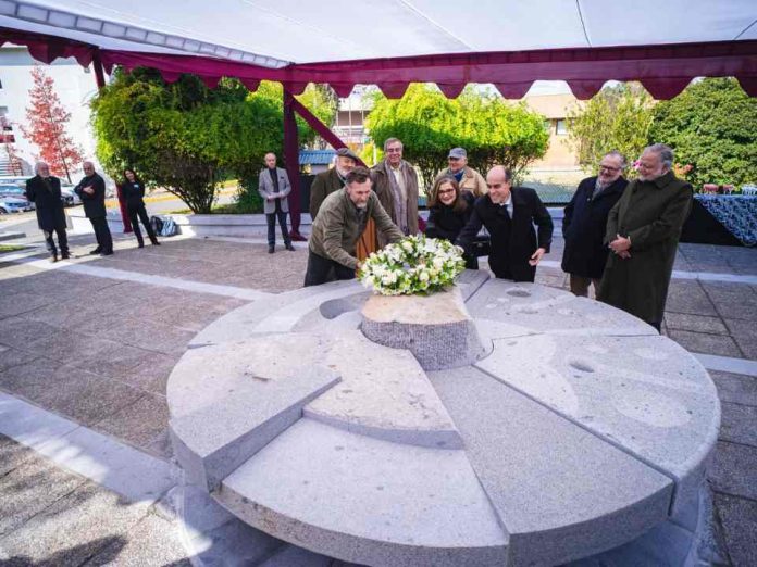 UTalca inauguró memorial en honor al padre de la escultura en Chile UTalca inauguró memorial en honor al padre de la escultura en Chile