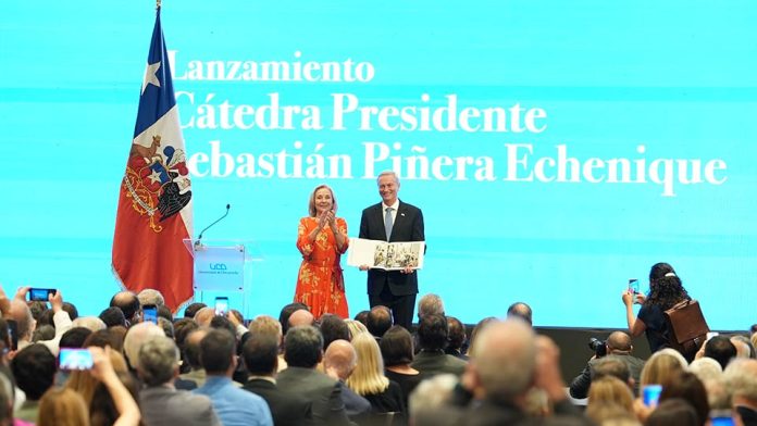 CAF y la Universidad del Desarrollo lanzaron Cátedra Presidente Sebastián Piñera para promover la democracia y el liderazgo público 