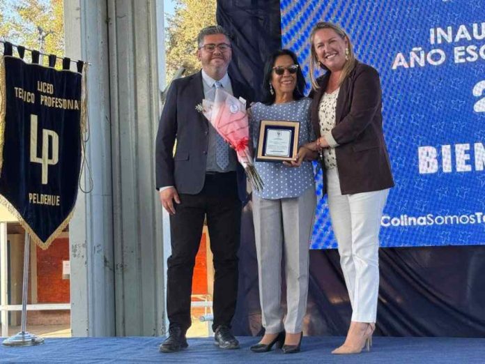 Ceremonia en el Liceo Peldehue marca el inicio del Año Escolar 2026 en Colina